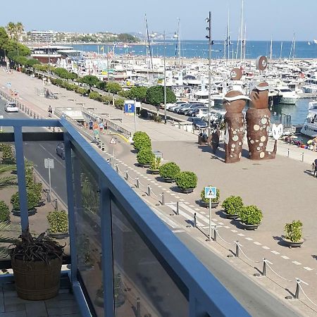 Apartament Marina Port กัมบริลส์ ภายนอก รูปภาพ